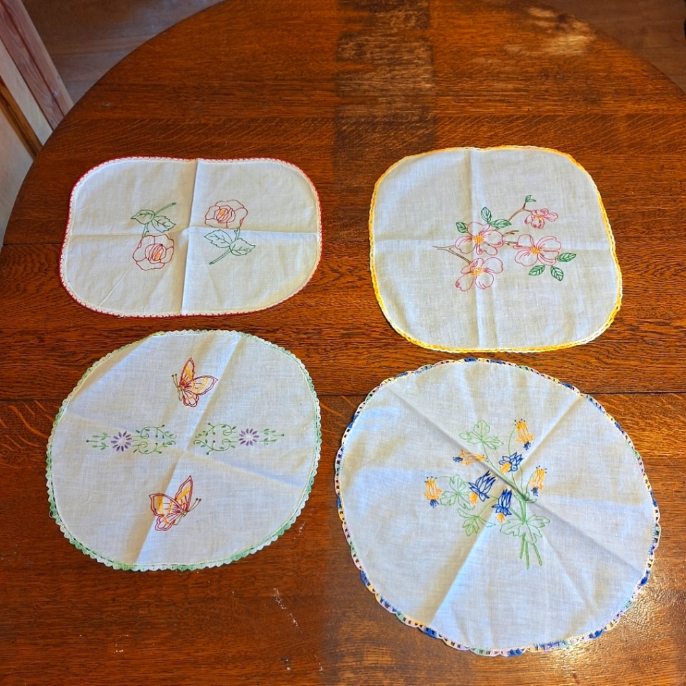 Handmade, Vintage Embroidered with Tatted Edges, 4 in this Set